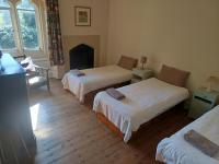 Triple Room with Shared Bathroom
