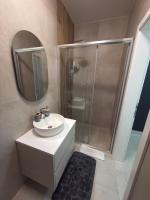 Nella Apartments - Bed and Breakfast Tuzla