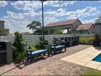 Royalty Suites in Chartwell Sandton - Chambres d'hôtes Chartwell