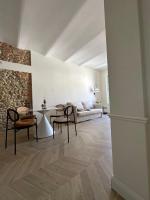 Dimora Ca' Maiore Versilia boutique apartment - B&B Camaiore