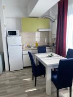 Black Sea Escape -Mamaia Nord - Bed and Breakfast Mamaia