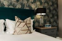 Luxury King Room 2