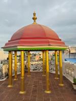 Umbrella Comfy Stays-Subbu - B&B Madurai