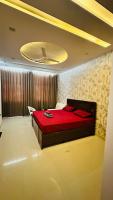Cozy Studio Private Balcony Near Airport GT & WTP - B&B Jaipur