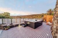 Alba Chiara & Mila - Sea View, Terrace and Jacuzzi - B&B Tracino