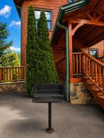 Views Forever Cabin with Mountain Views, Hot Tub , Game Room - Ferienwohnung Gatlinburg