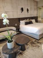 Menlyn Maine Trilogy Apartment 106 - B&B Pretoria