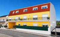 77 Lisbon Design Studio near Airport - B&B Caneças