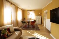 Altes Schloss 5 - B&B Remlingen