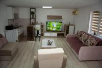 Zeleni dom - B&B Brestovac