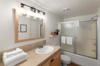 10 Min to Slopes Near Restaurants & Shops For 6 - Bed and Breakfast Mammoth Lakes