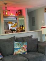 Coastal Bungalows-The Hawaiian Bungalow - B&B Fort Lauderdale