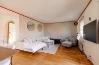 Townhouse with spa near Gothenburg and Hill's Golf Club - Chambres d'hôtes Mölndal