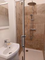 Grand studio proche Orange - Bed and Breakfast Roquemaure