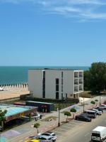 ALIZ Apartamente cu Vedere Frontală la Mare - B&B Eforie Nord