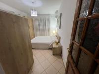 Sunset Apartment - Bed and Breakfast Vlorë