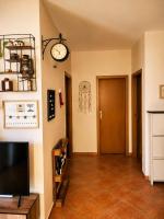 MARD Living Cozy 2BR Near Beach - B&B Durazzo