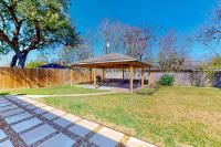 Briarbend Beauty - B&B Houston