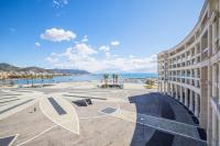 Crescent Luxury Retreat - Seafront Apartment Scala E - B&B Salerno