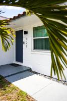 Cozy Villa Near Clearwater Beach with Patio & Hammock - B&B Clearwater