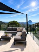 Luxury Villa with Mediterranean and Calpe City - B&B Calpe