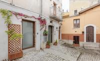 Free Parking - La Corte House 53 - Bed and Breakfast Castel di Sangro