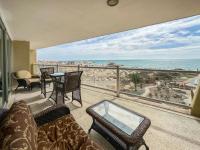 The Beachfront Oasis Ocean Views & Pool Access - B&B Puerto Peñasco