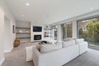 Executive Living Space on Avon River - Bed and Breakfast Christchurch