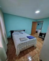 Apto Novo com Suíte - Perto do Shopping e Rodoviária - 6 min da Estação da Maria Fumaça - 15 min de Tiradentes - Ferienwohnung São João del Rei