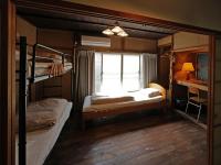 Camera Tripla con Bagno in Comune