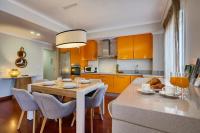Molviedro Select, by Homing U - B&B Sevilla