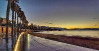 Crescent Luxury Retreat - Seafront Apartment Scala B - B&B Salerno
