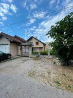 Cusa Apartments - Bed and Breakfast Mostar