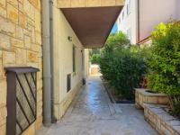 Three-Bedroom Apartment close to the Omis beach - B&B Duće