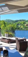 Seeblick-Ferienwohnung "Agger-Blick 2" mit traumhafter Terrasse, kostenlosen E-Bikes, Sauna & Kajak - Ferienwohnung Gummersbach