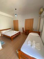 Himara's Village Room - Bed and Breakfast Spile