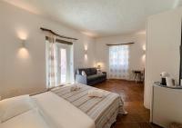 Isuleddu Room & Stairs - Ferienwohnung La Maddalena