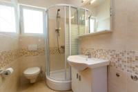Apartmani BRAUT-Studio-ANDREA 1 with beautiful sea view - B&B Kornić