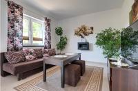 Apartment mit Terrasse
