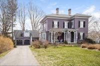 Historic 1855 Victorian Home - Chambres d'hôtes Middleborough