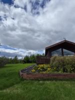 Golden Circle Lux Cabin/Cinema & Aurora Glasshouse - Chambres d'hôtes Selfoss