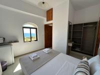 Aqua Marine - Bed and Breakfast Falasarná