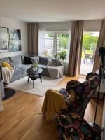 Modern townhouse, large terrace in a prime sunny location - B&B Halmstad
