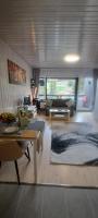 Ferienwohnung im Schwarzwald mit Blick ins Grüne und Balkon - B&B Schönwald