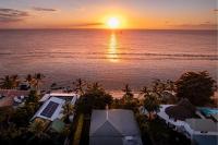 Villa Kodama - Beachfront Artist Retreat - B&B Tamarin