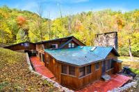 The Fish House - Bed and Breakfast Gatlinburg
