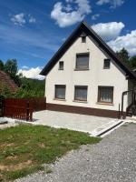 Apartma Hiška Vrh - B&B Borgovecchio di Olisa