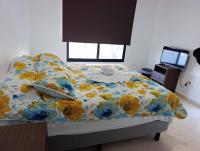 Beautiful house 2 bedroom wifi TV - Bed and Breakfast Caucel
