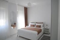 Luxe & Lazy Stay - B&B Shkoder