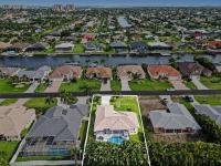 Villa Beachy Keen, your SW Florida Getaway! - B&B Cape Coral